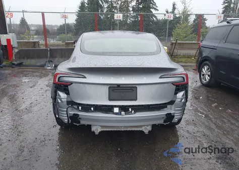 2025 Tesla Model 3 Long Range Rear-Wheel Drive/Standard z USA, uszkodzony, nr VIN 5YJ3E1EA8SF930500